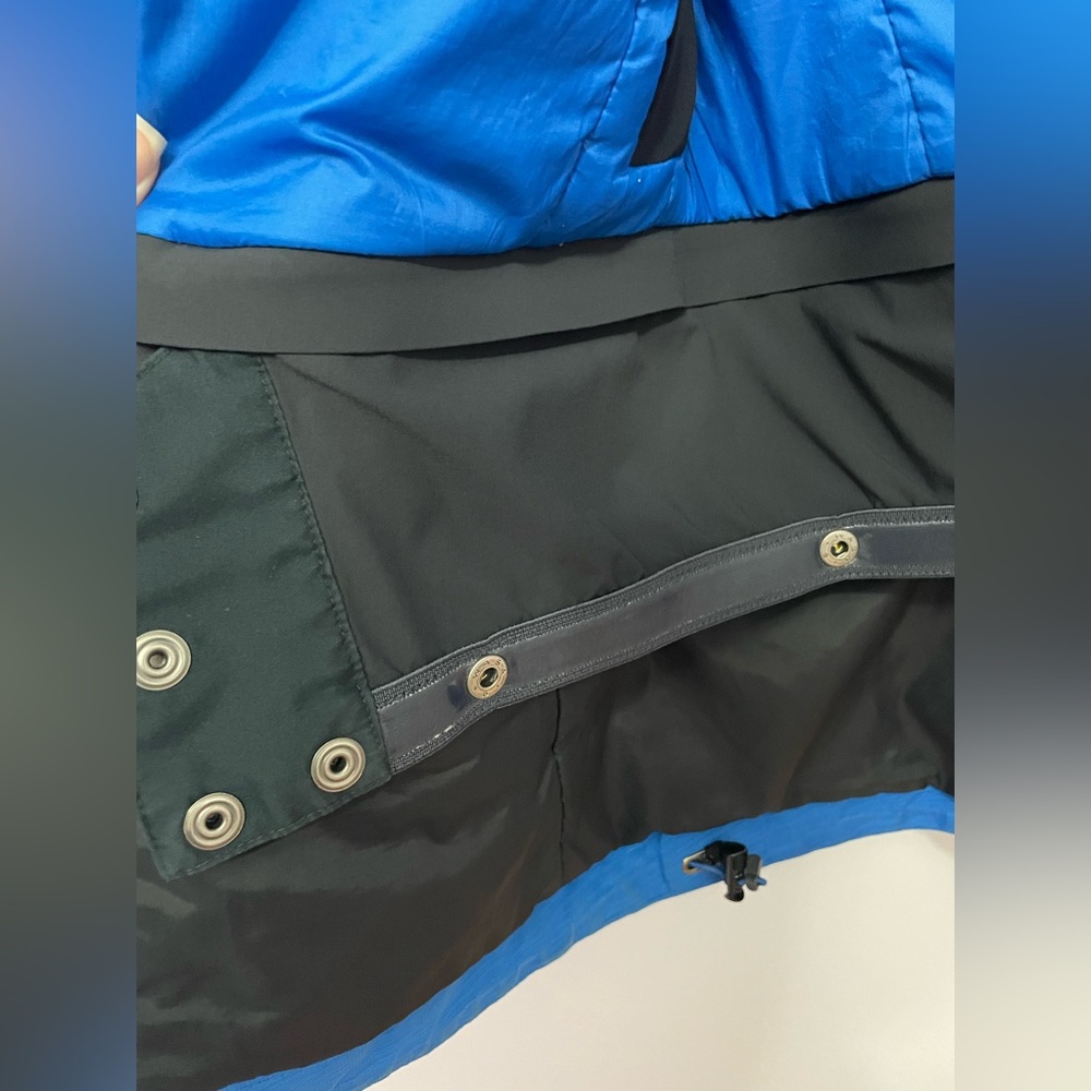 NORRONA ROLDAL GORE-TEX INSULATED JACKET WOMEN'S (Size Small) - Picture 9 of 16
